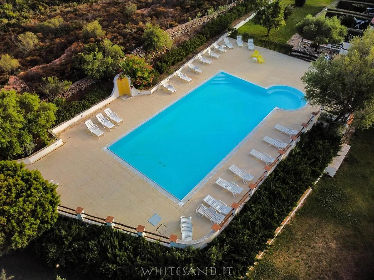 White Sand Residence Porto San Paolo  Aparthotel Murta Maria