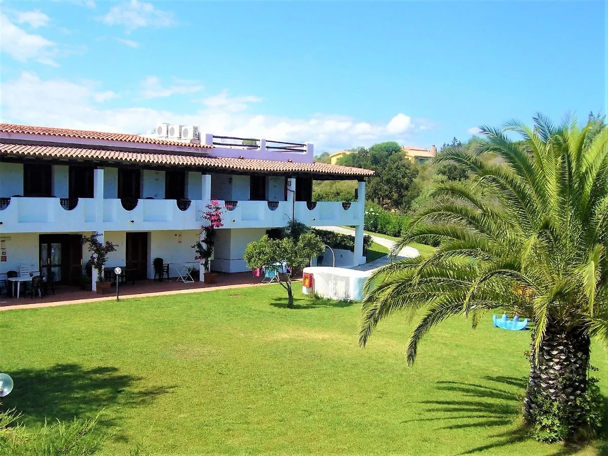 *** Apart Otel White Sand Residence Murta Maria İtalya