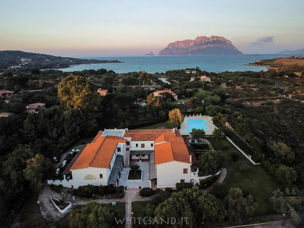 White Sand Residence Murta Maria 3*,  İtalya